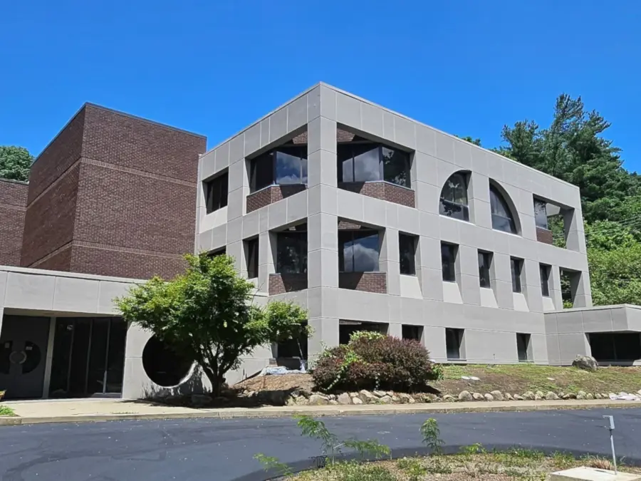 Commercial Building Painting